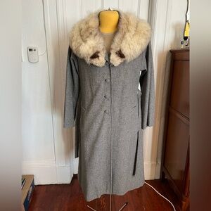 Lilli Ann 1960s Vintage Coat with Fox Fur Collar